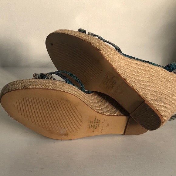 Wedges - Picture 4 of 5